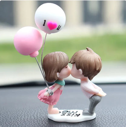 Car Couple Decorative Figurines